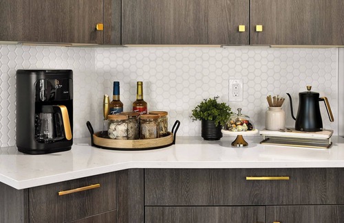 Meridian House | Meridian Luxury | 5BR Resort Style, Game Room, BBQ, Fire Pit, Hot Tub