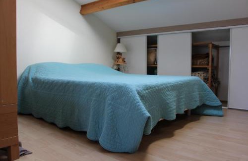 Bourroches Apartment | Meublé 2* climatisé dans un quartier calme