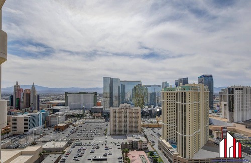 Las Vegas Condo | MGM Signature-32-621 1Br2Ba F1/Strip View Balcony