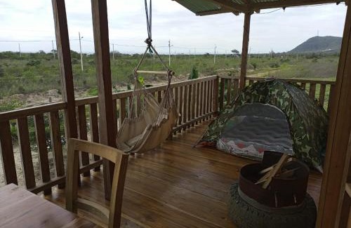 Puerto Cayo Apartment | Mi casa de Madera!