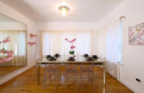 Midtown House | Miami Luxe 4BR 4BA with Pool, Hot Tub & Vibes