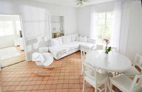 El Portal House | Miami Pool Cottage, tropical garden paradise