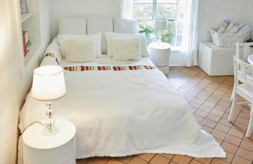 El Portal House | Miami Pool Cottage