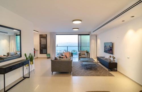 Tiberias Apartment | Michaelangelo Luxury Garden Apartment with Private Pool