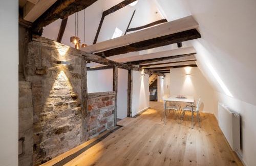 Altstadt Apartment | Michaelis Suite - Schrangen-Suites-1389