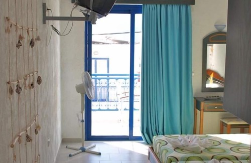 Tilos House | Michalis Studios