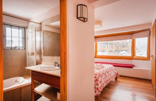 Villa Catedral Apartment | MICHAY Cabaña B en la base del cerro Catedral con vistas