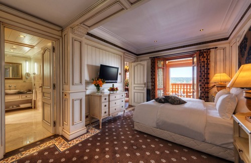 Ifrane Hotel | Michlifen Resort & Golf
