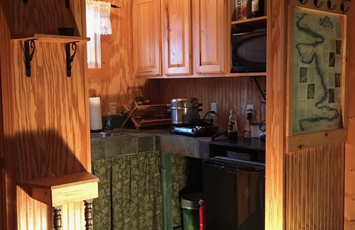 Fredericktown Cabin | Micro house cabin located near Silver Mines Recreation Area.
