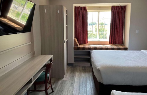 Clarksville Hotel | Microtel Inn and Suites Clarksville