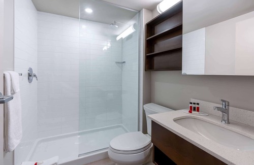 Portage La Prairie Hotel | Microtel Inn & Suites by Wyndham Portage La Prairie