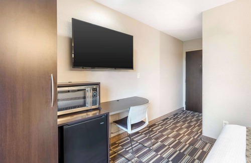 Brooksville Hotel | Microtel Inn & Suites by Wyndham Brooksville