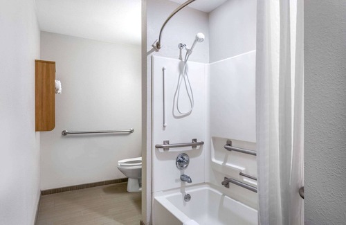 Burlington Hotel | Microtel Inn & Suites by Wyndham Burlington