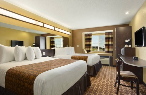 Dickinson Hotel | Microtel Inn & Suites by Wyndham Dickinson
