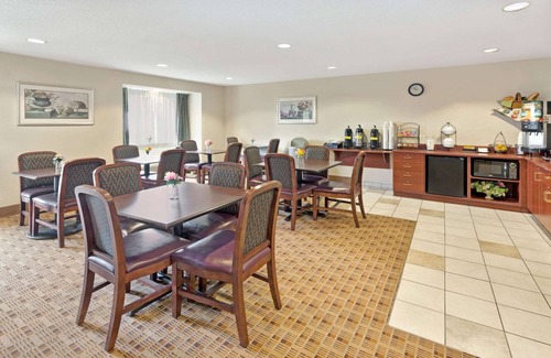 Jasper Hotel | Microtel Inn & Suites by Wyndham Jasper