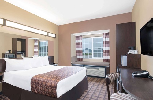 Sidney Hotel | Microtel Inn & Suites by Wyndham Sidney
