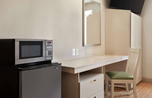 Lodi Hotel | Microtel Inn & Suites by Wyndham Lodi/North Stockton