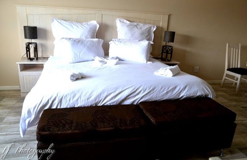 Greater Johannesburg Metropolitan Area House | Midrand Conference Centre