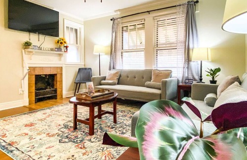 Five Points House | Mighty on McCullough- Mins from Downtown!