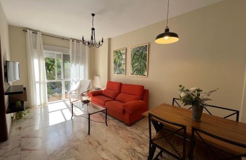 Parque Alcosa Apartment | Milenium Palace - Garaje incluido - Piscina-FIBES