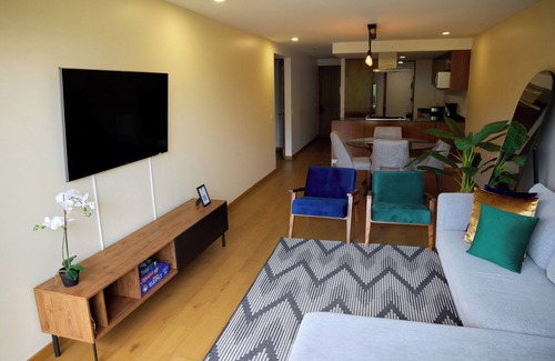 Hipodromo Apartment | Mili & Mila Condesa Apartment with Pool and Gym in Condesa