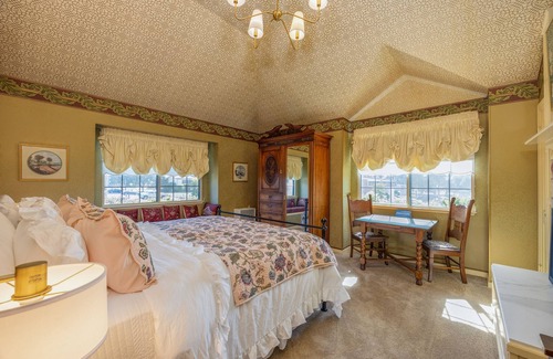 Half Moon Bay Bed & Breakfast | Mill Rose Inn