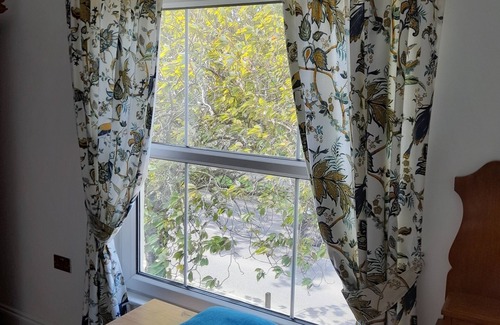 Pakefield Cottage | Mill Villa: stunning 4 bed retreat 5 mins from Pakefield’s beautiful sandy beach