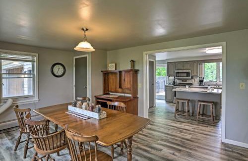 Millersburg House | Millersburg Home with Covered Porch and Fire Pit!