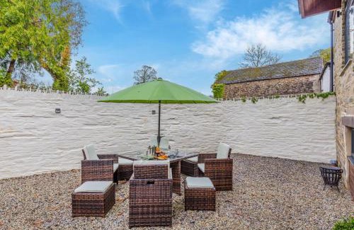 Launceston House | Millstone Barn - Home Farm