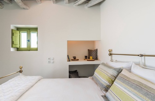 Milos Other | Milos Casa where the guests can enjoy the gentle and relaxing sound of reeds.