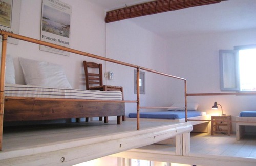 Paros House | MimiHouse