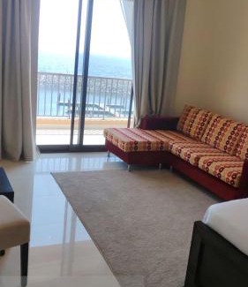 Al Kubus Apartment | Mina Al Fajer