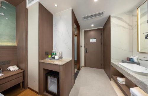 Dujiangyan Hotel | Mingzhi Shangchun Holiday Hotel