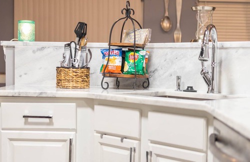 Northeast Columbus House | Mini Mansion 5 levels of entertainment !