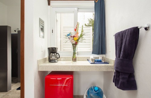 Colonia Centro Villa | Mini-Resort Luxury: Walk Everywhere, Coffee Bar, Ultra WiFi