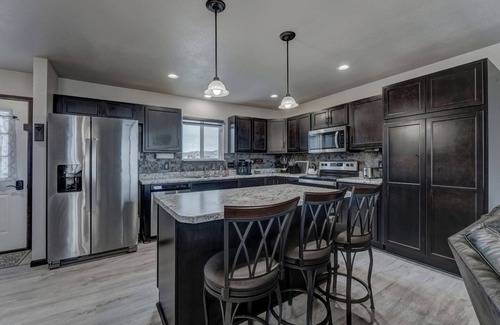 Rapid City House | Mini-Rushmore Home, High On Hill Over Rapid City!