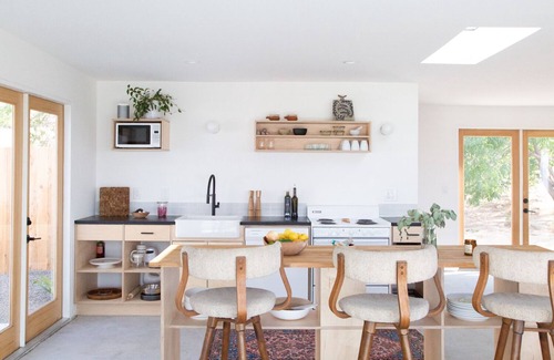 Joshua Tree Highlands House | Minimalist desert retreat