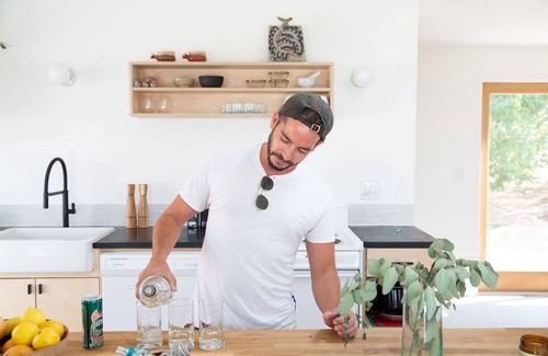 Joshua Tree Highlands House | Minimalist desert retreat