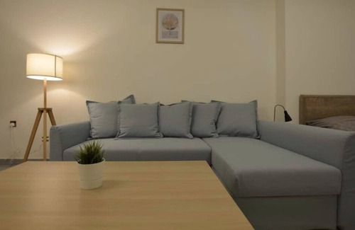 Dubai Apartment | Minimalist lovely studio - Entire rental unit