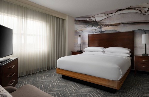 Brooklyn Park Hotel | Minneapolis Marriott Northwest
