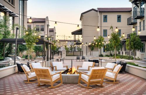 Menlo Park Apartment | Mint House - Menlo Park