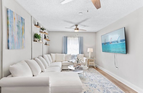 St. Augustine South House | Minutes from it all! Spectacular Views, 2 Boat Ramps, and a Community Park