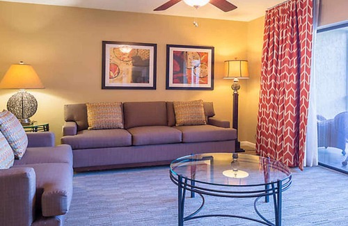 Florida Center Resort | Minutes From Universal, Outlet Shopping, Close to Sea World