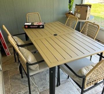 Sandalwood House | Minutes to Beach, Mayo Clinic, Hot Tub, King Bed, Free PPV