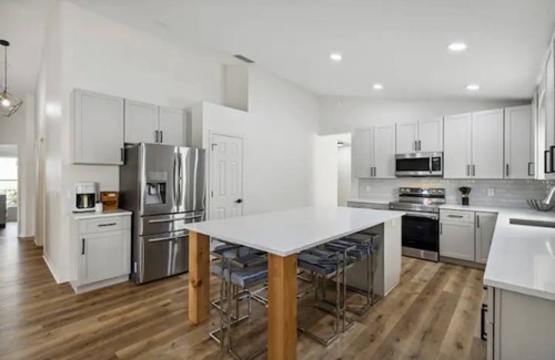 Lake Davenport Estates House | Minutes to Parks/Pets Friendly/Game Room