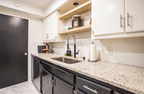 Central Oklahoma City House | Minutes to Softball Hall of Fame, Zoo & Remington Park. 3 bed/2 Bath w/Gameroom