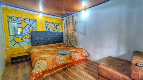 Laripora House | Mir guest house