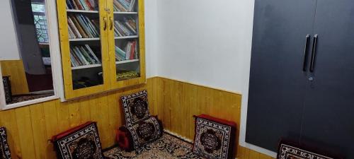 Srinagar House | Mir guest house