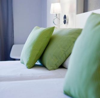 Algeciras Hotel | Mir Octavio