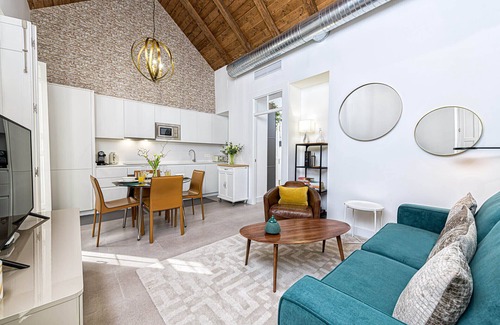 Centro Apartment | Mira - Holiday Apartment in Malaga by Solaga by Solaga